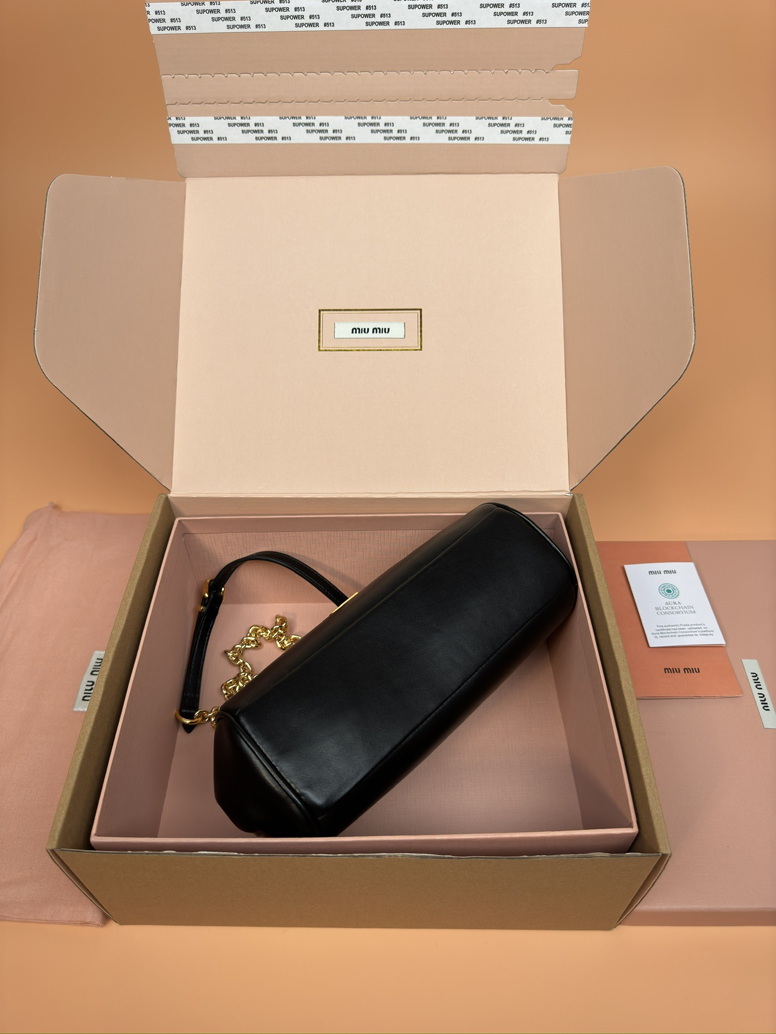 Miu Miu Leather shoulder bag 13.5x24x9cm