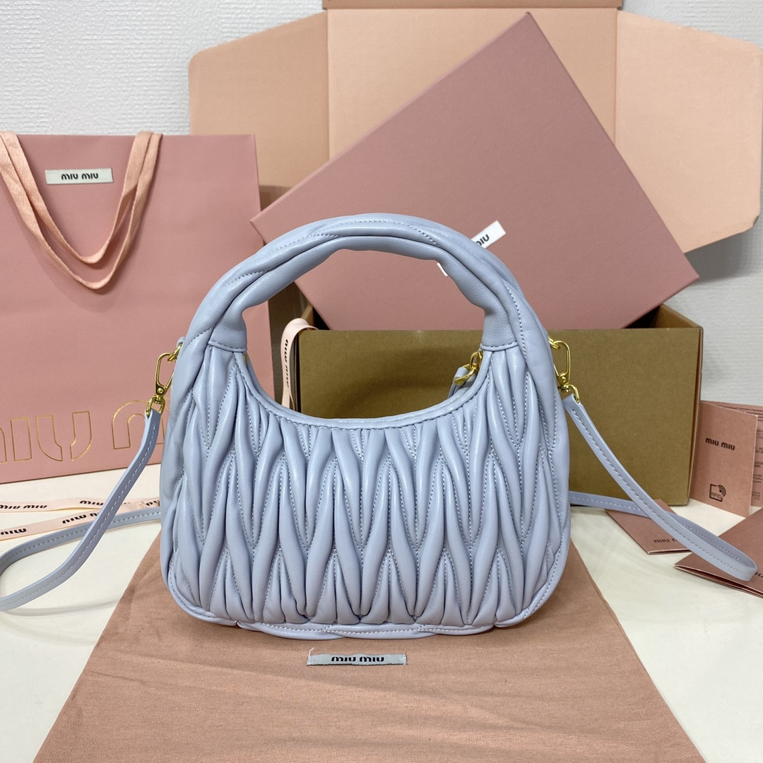 Miu Miu Wander matelassé nappa leather hobo bag 17x20x6cm