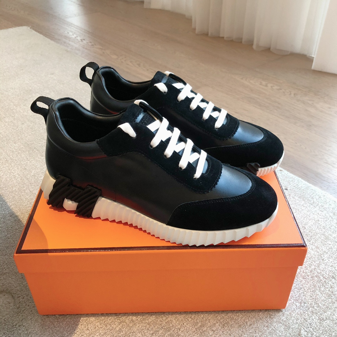 ua H**me5 bouncing sneaker