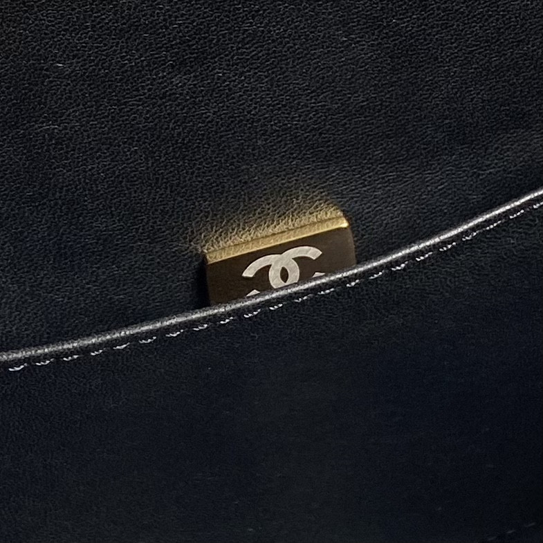 Ch*el 24b evening bag 24×34×8cm