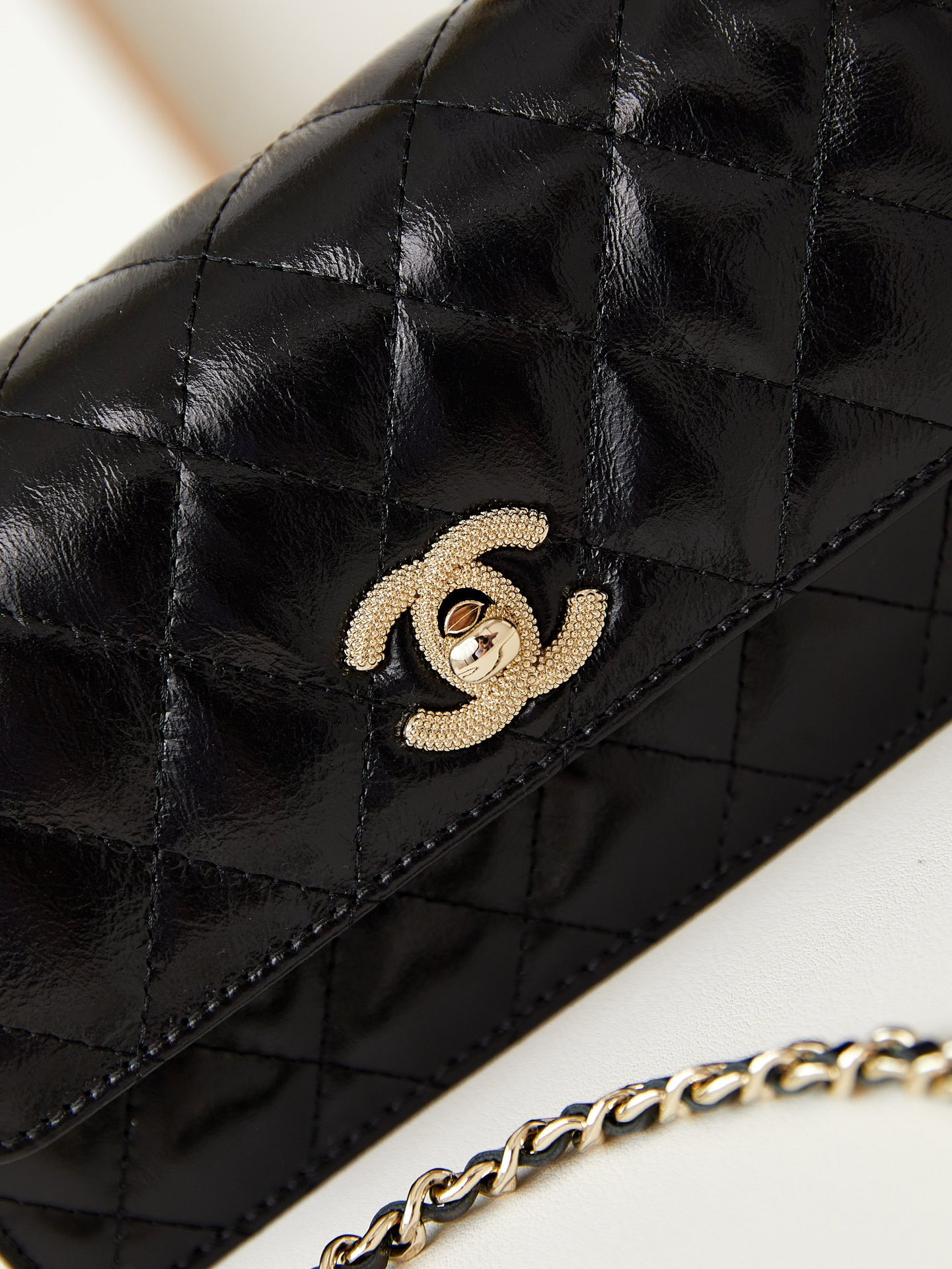 Ch*el 24p woc classic wallet on chain 11x18.5x6cm
