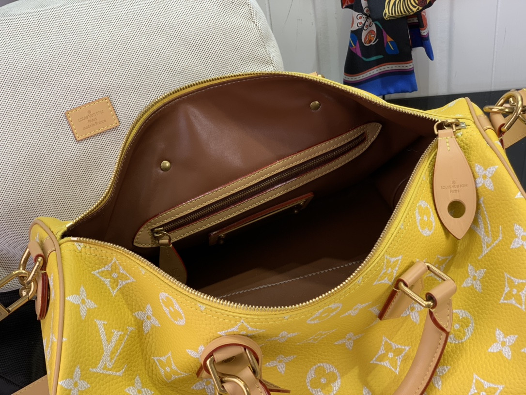 LV Speedy P9 Bandoulière 40 Jaune Mat M24419 40 x 26 x23cm