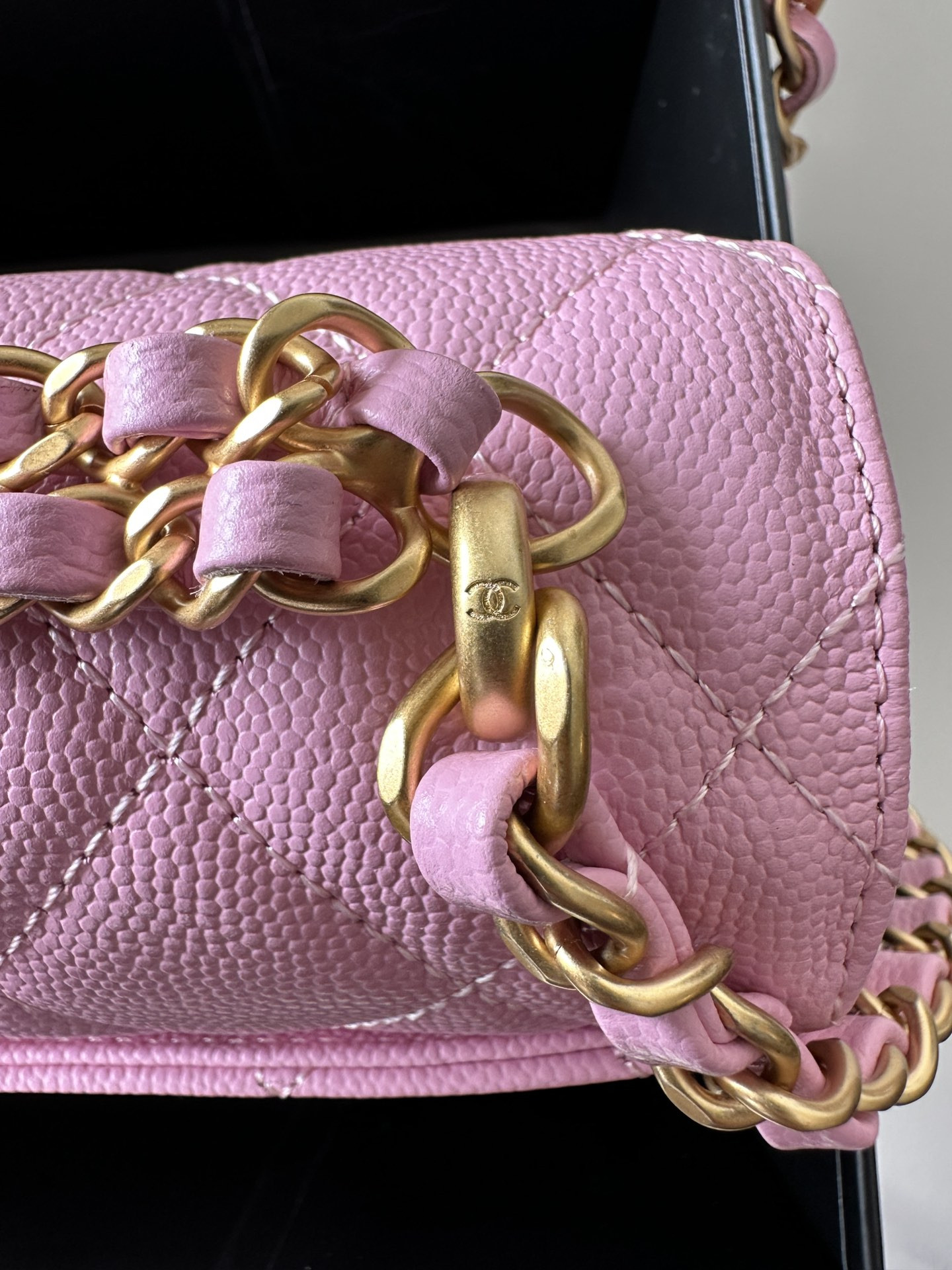 Ch*el small flap 22 x14.5 x7cm
