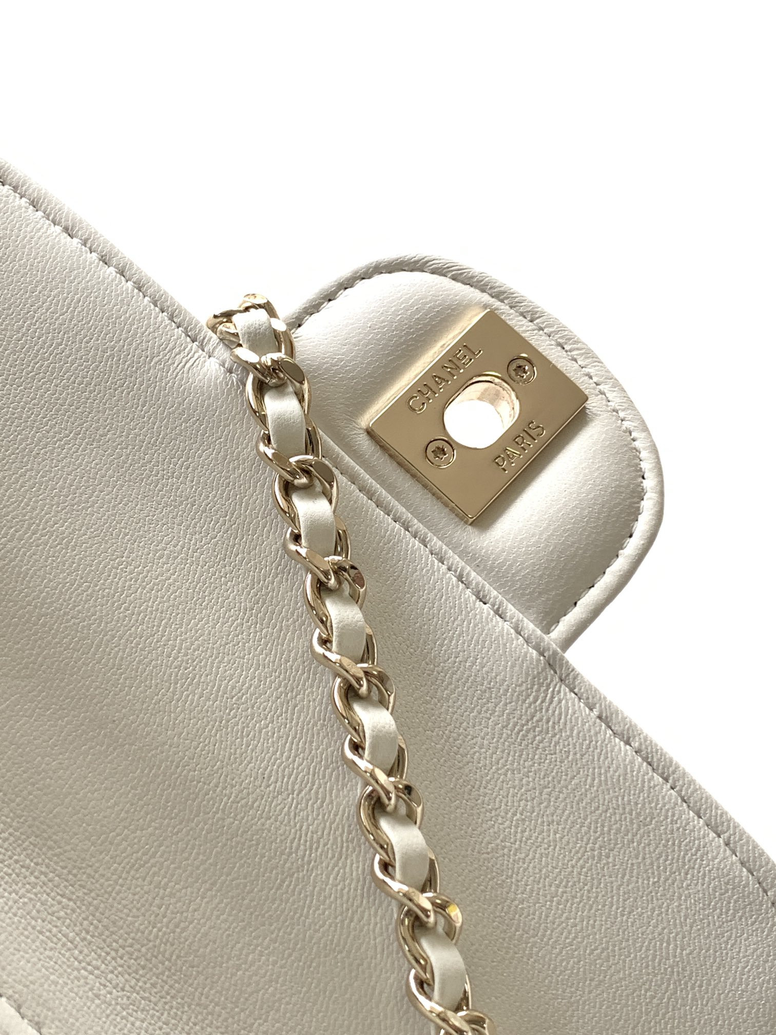 Ch*el 22cc love bag as3191 18x16.5x6.5cm