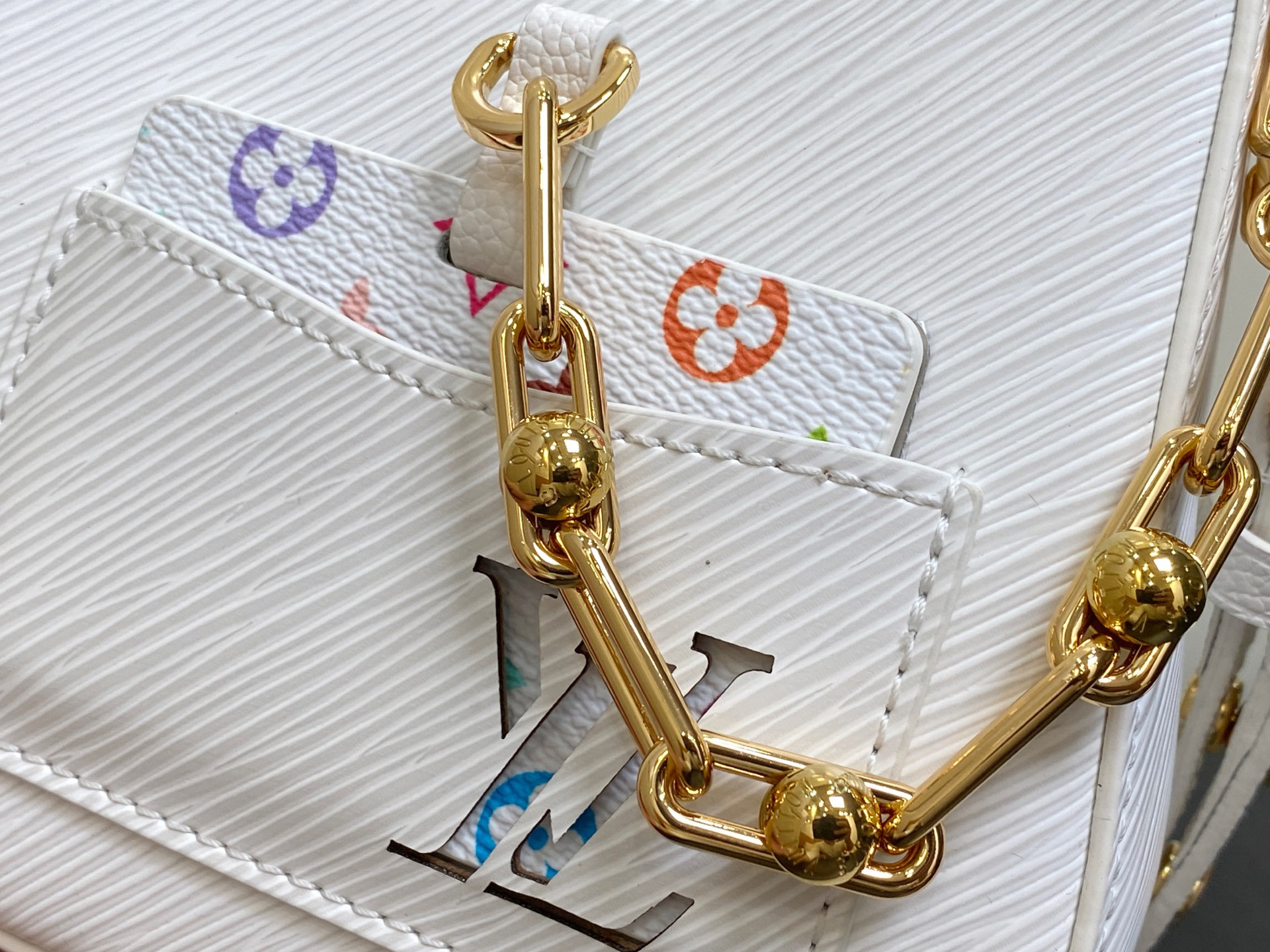 LV  x TM MARELLINI M13100 19 x 13.5 x 6.5CM