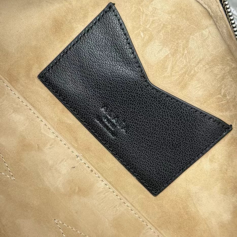 ALAÏA LE TECKEL MEDIUM BAG 33x11x10cm