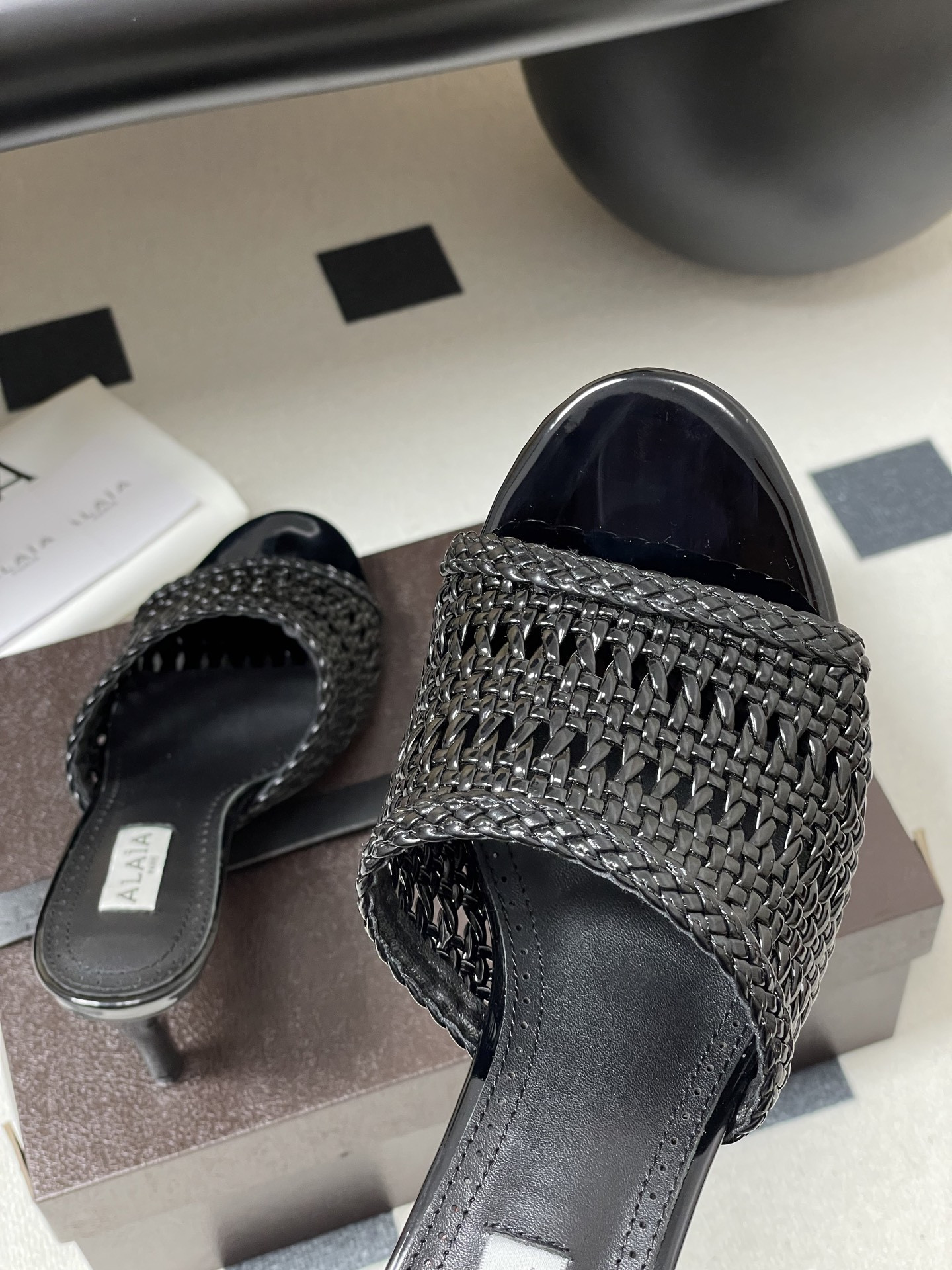 UA Alaia Heeled slippers 7cm Heel(Customized Size 7-10 days production time)