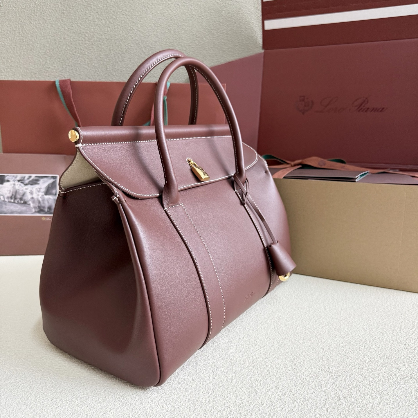 L**o p*ana loom l32 calfskin 33x23x18cm