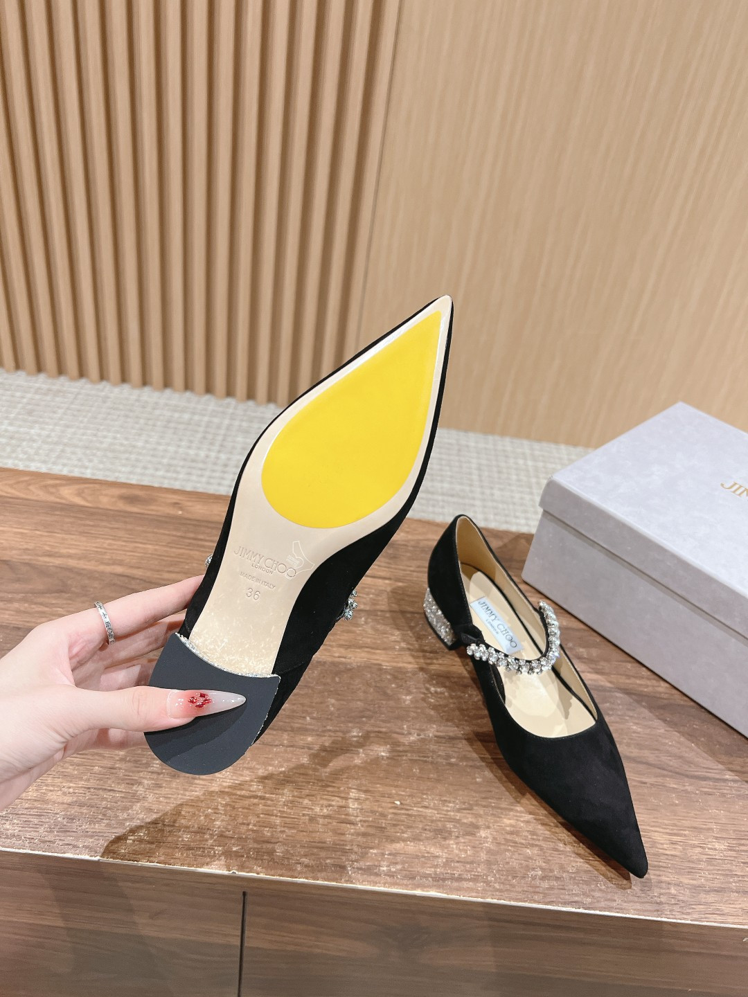 ua Ji*y Ch* bing pumps