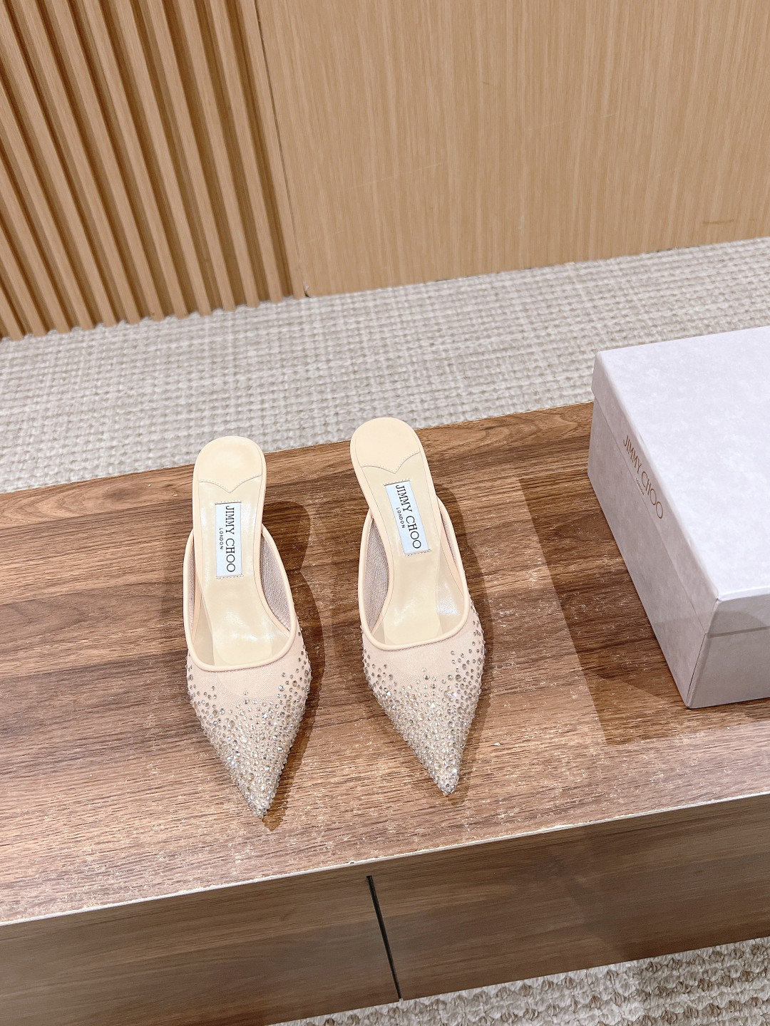 ua Ji*y Ch* vivi mules 6.5cm