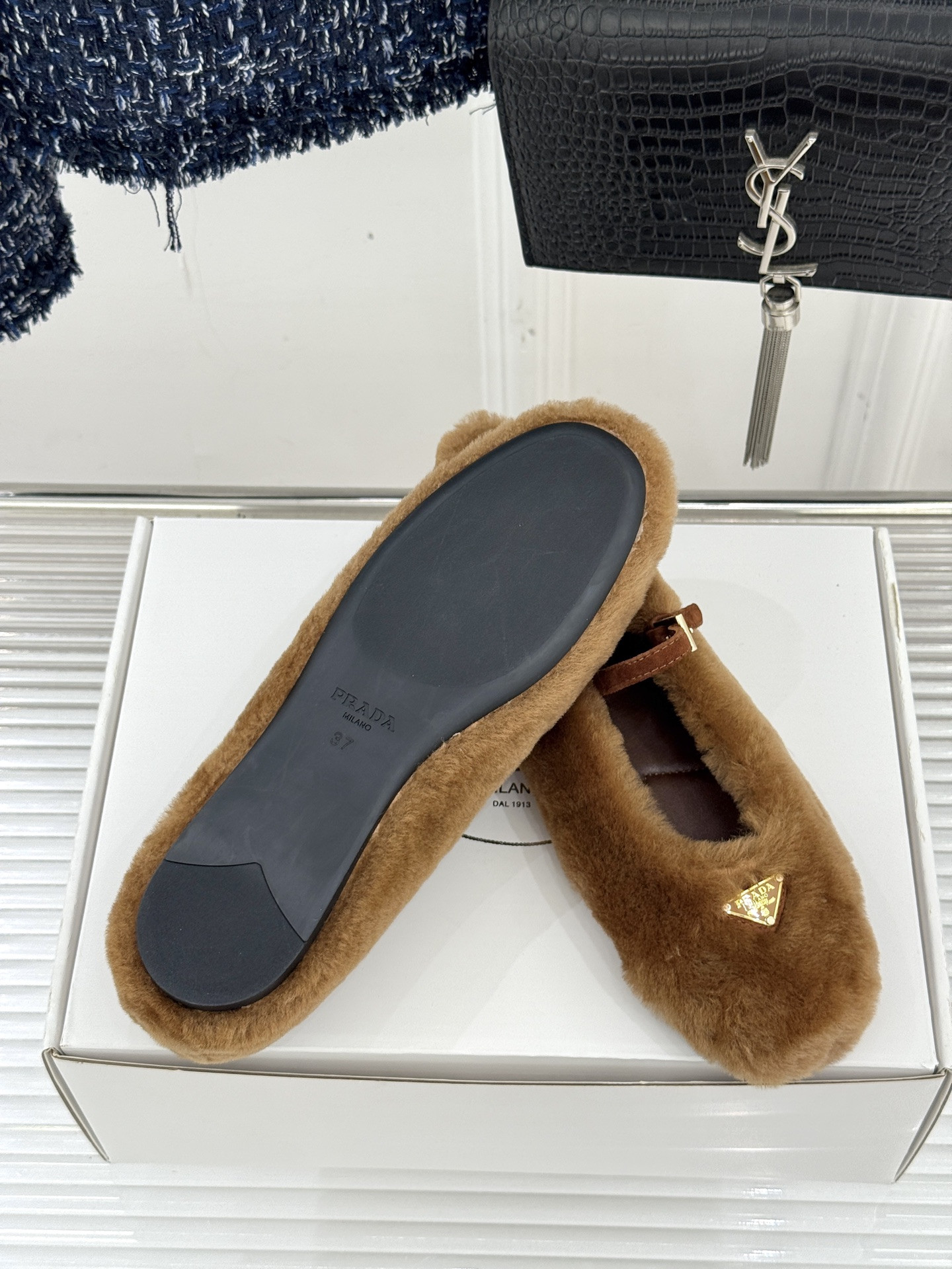 ua Pra*a shearling ballerinas